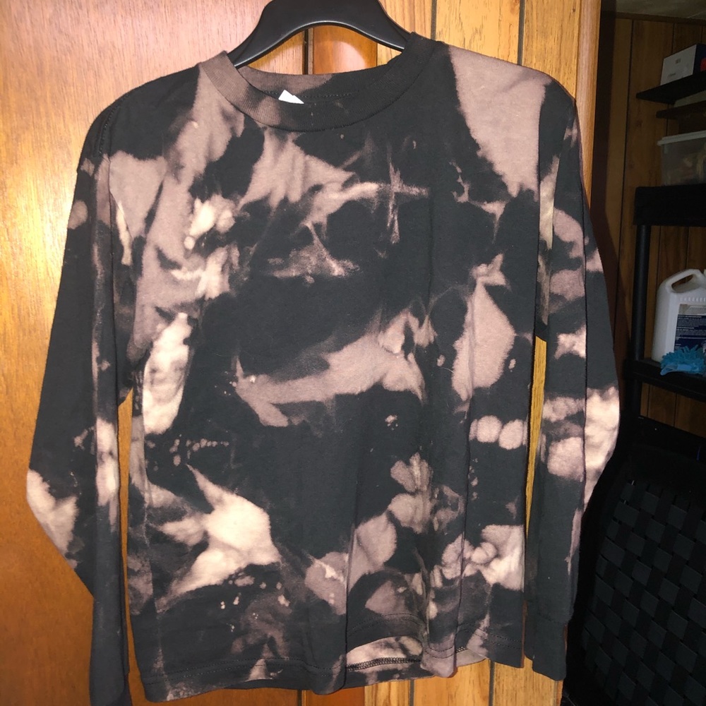 long sleeve tee